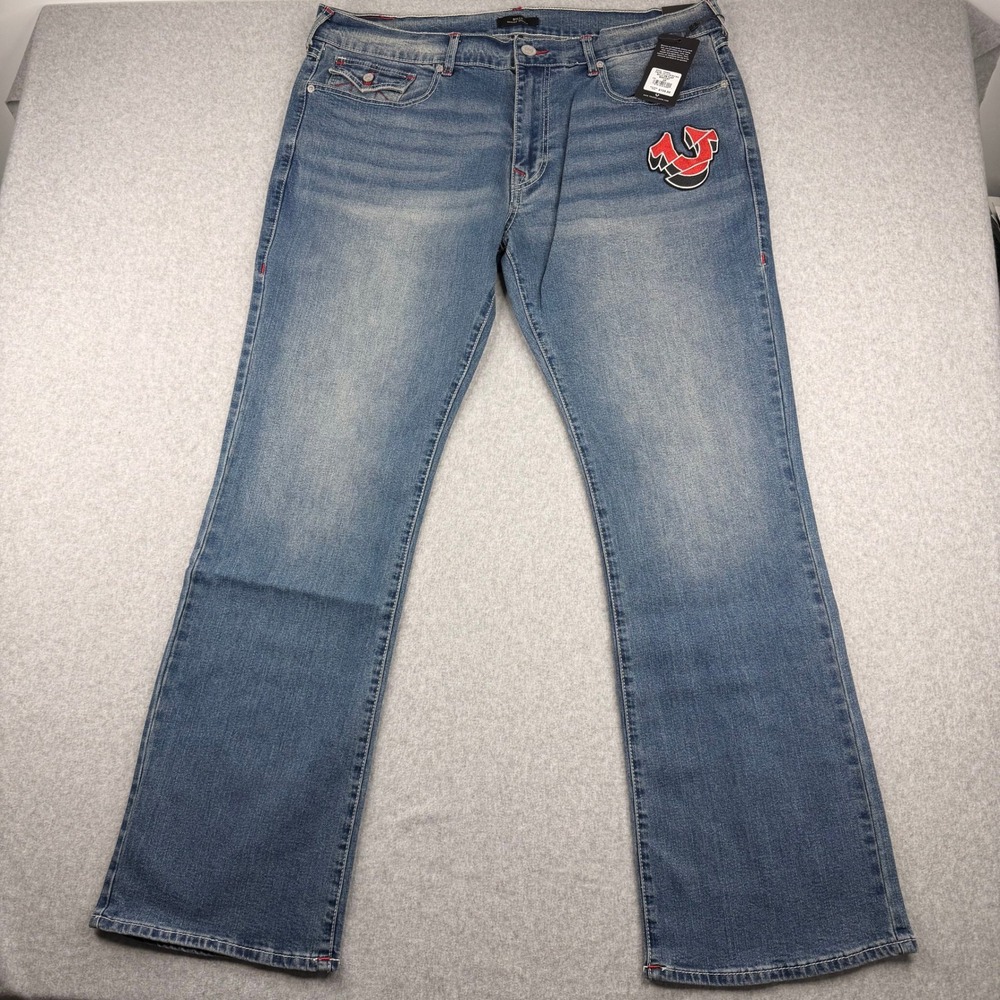 True Religion Billy Relaxed Bootcut Jeans Mens 40 Blue Denim Red Logo Patch NWT